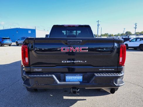 Certified 2022 GMC Sierra 3500 Denali image 4