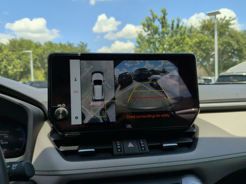 Used 2023 Toyota RAV4 Limited AWD/4WD image 18