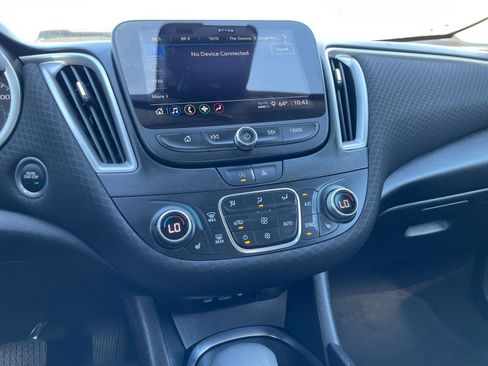 Used 2024 Chevrolet Malibu LT image 17