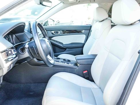 Used 2024 Honda Civic Touring image 21