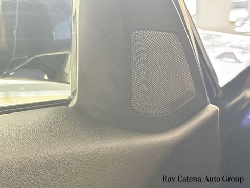 Used 2023 BMW 330i xDrive Sedan w/ M Sport Package AWD/4WD image 33