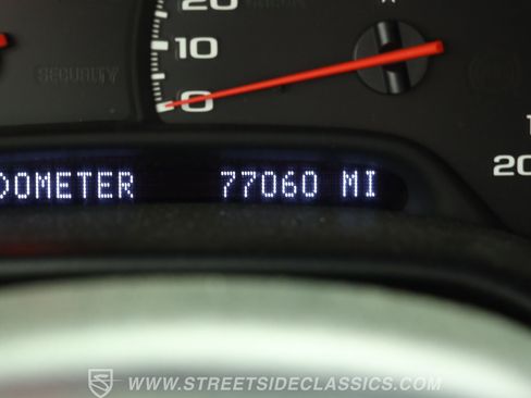 Used 2001 Chevrolet Corvette Grand Sport w/ Preferred Equipment Group2 RWD image 38
