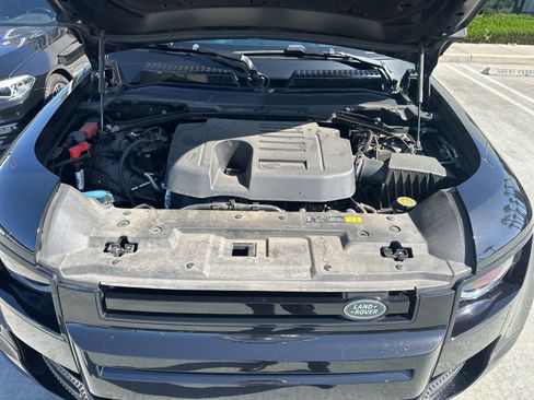 Used 2024 Land Rover Defender 110 X image 16