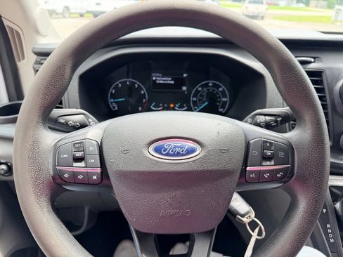 Used 2021 Ford Transit 350 XLT RWD image 19