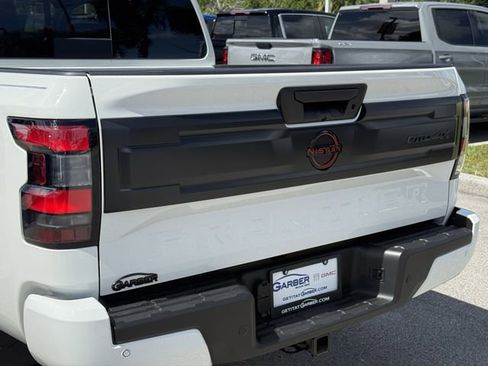 Used 2026 Nissan Frontier PRO-4X w/ Pro-4x Convenience Package AWD/4WD image 11