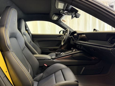 New 2026 Porsche 911 Carrera GTS image 16