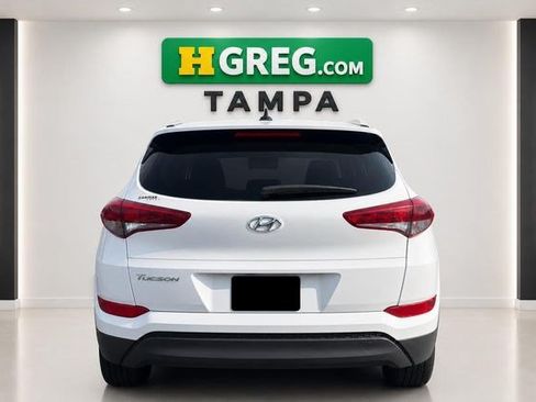 Used 2017 Hyundai Tucson SE w/ SE Popular Package 02 FWD image 8