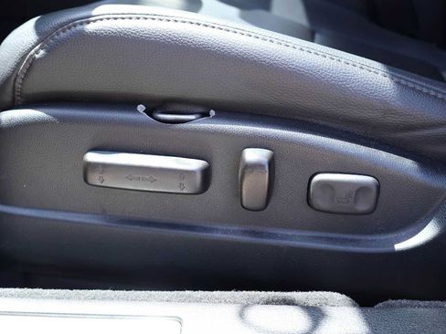 Used 2015 Acura TLX FWD image 24