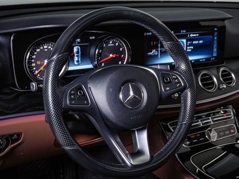 Used 2017 Mercedes-Benz E 300 image 20