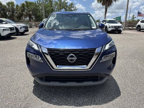 Certified 2023 Nissan Rogue SV FWD image 9