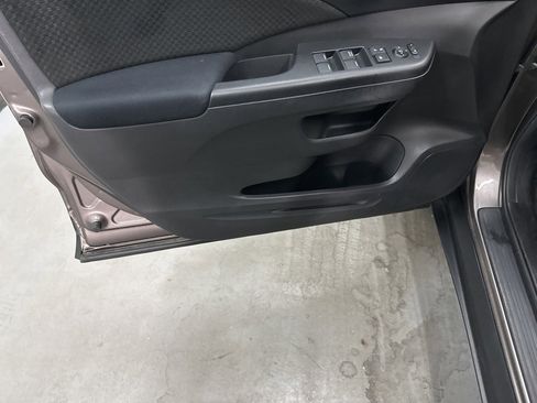 Used 2016 Honda CR-V EX image 35