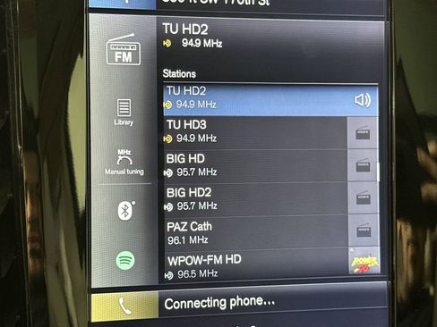 Used 2018 Volvo S90 T5 Momentum w/ Convenience Package image 20