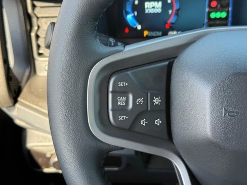 New 2025 Ford Bronco Badlands image 13