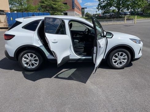 New 2026 Ford Escape Active w/ Tech Pack #1 FWD image 10