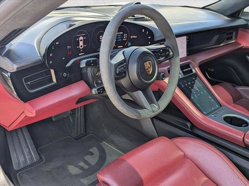 Used 2022 Porsche Taycan 4S AWD/4WD image 10
