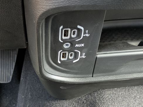 Used 2026 RAM 2500 Warlock AWD/4WD image 27