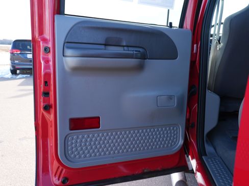 Used 2002 Ford F350 XLT image 20