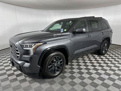Used 2026 Toyota Sequoia Platinum AWD/4WD image 3