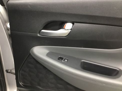 Used 2021 Hyundai Santa Fe SEL w/ Cargo Package image 18