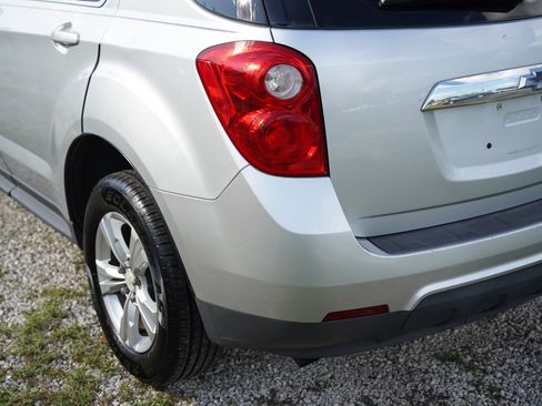 Used 2014 Chevrolet Equinox LS image 24