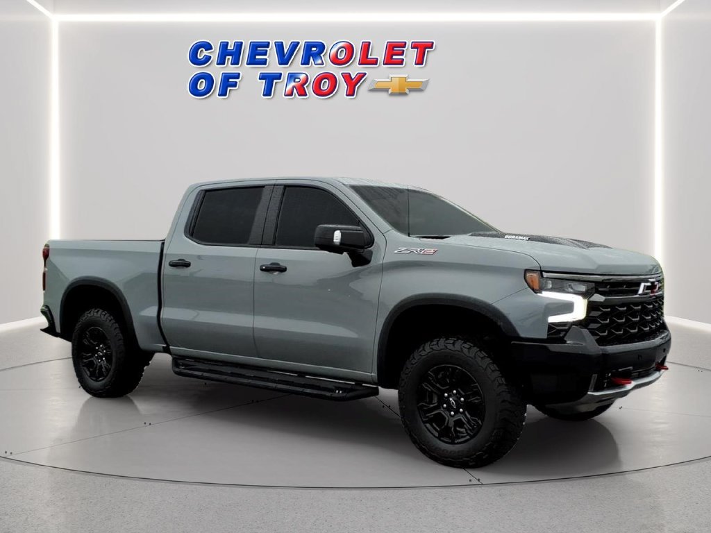 Used 2025 Chevrolet Silverado 1500 ZR2 w/ Technology Package AWD/4WD image 1
