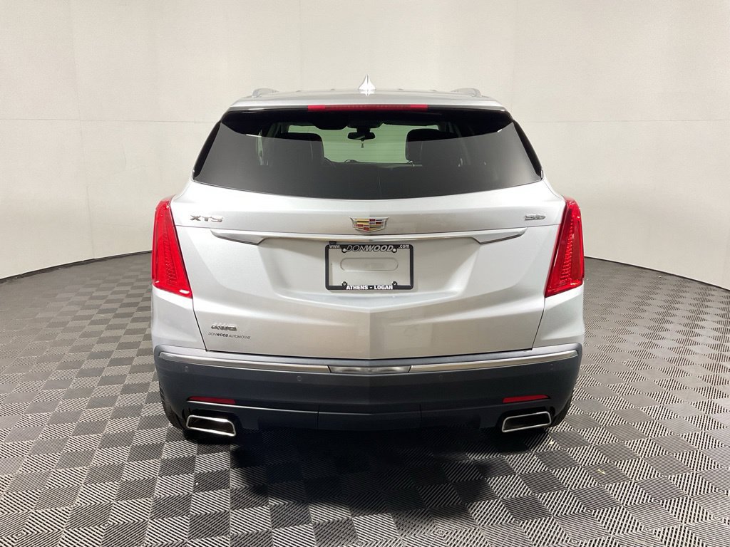 Used 2017 Cadillac XT5 Premium Luxury w/ LPO, Wheel Lock Package AWD/4WD image 15