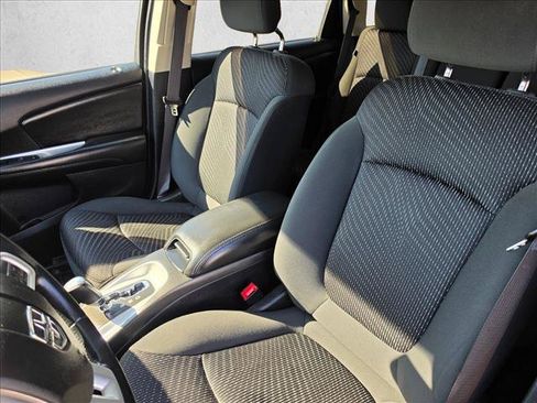 Used 2018 Dodge Journey SXT w/ Connectivity Group AWD/4WD image 25
