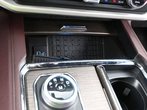 Certified 2024 Ford Expedition Limited AWD/4WD image 16