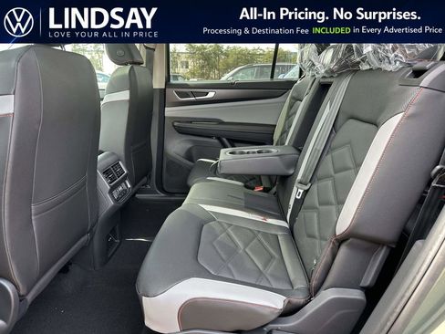 New 2026 Volkswagen Atlas Peak Edition AWD/4WD image 10