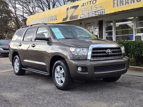 Used 2013 Toyota Sequoia SR5 image 1