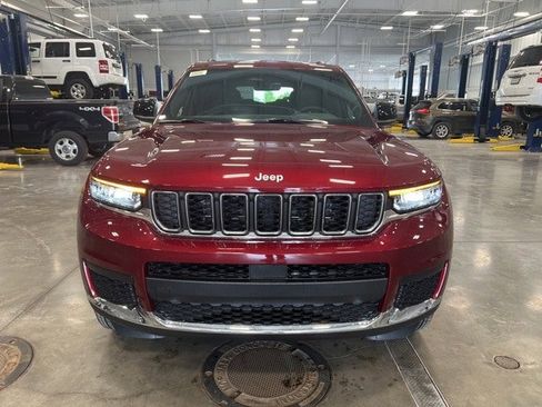 New 2025 Jeep Grand Cherokee L Laredo w/ Luxury Tech Group I image 2