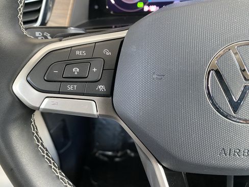Certified 2026 Volkswagen Atlas SE AWD/4WD image 6