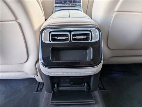 Used 2022 Mercedes-Benz S 500 S 500 image 18