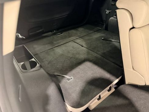 Used 2019 Kia Sorento AWD V6 image 47