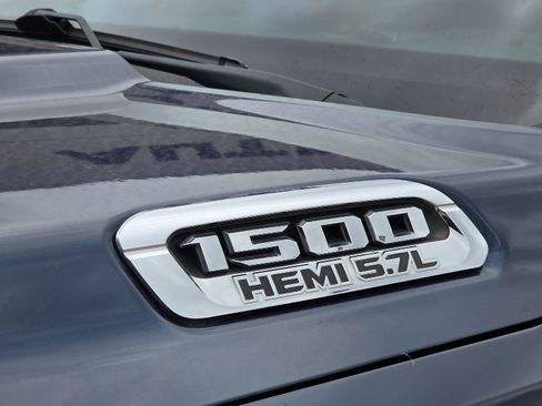 Used 2019 RAM 1500 Limited AWD/4WD image 48