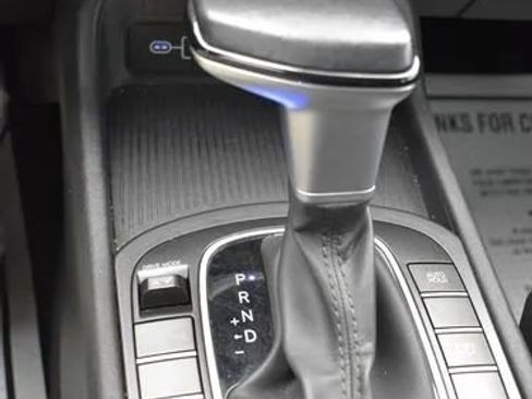 Used 2024 Hyundai Kona SEL image 35