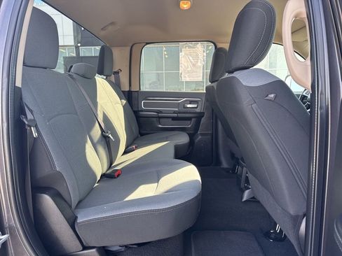 Used 2020 RAM 2500 Big Horn image 30