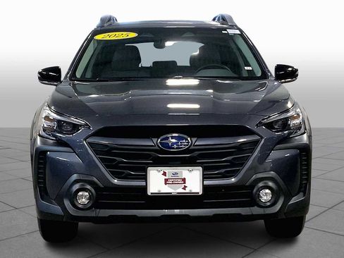 Certified 2025 Subaru Outback Premium image 3