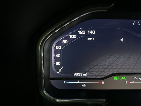 Used 2024 GMC Sierra 1500 AT4 w/ Technology Package image 15