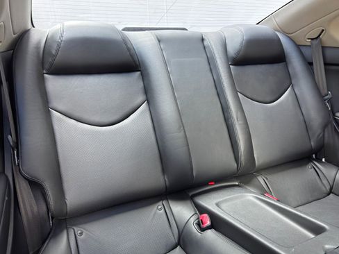 Used 2012 INFINITI G37 Sport image 33