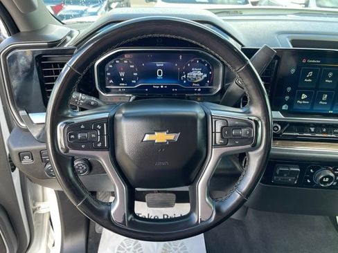 Used 2024 Chevrolet Silverado 2500 LT AWD/4WD image 12