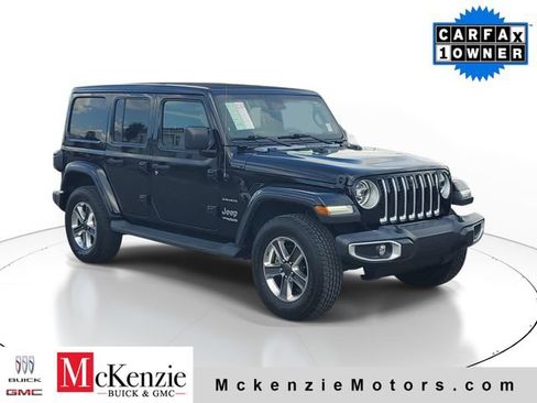 Used 2022 Jeep Wrangler Unlimited Sahara w/ LED Lighting Group AWD/4WD image 1