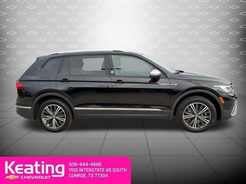 Used 2024 Volkswagen Tiguan Wolfsburg Edition image 4