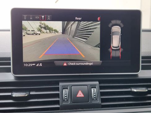 Used 2018 Audi Q5 Prestige w/ Prestige Package image 17