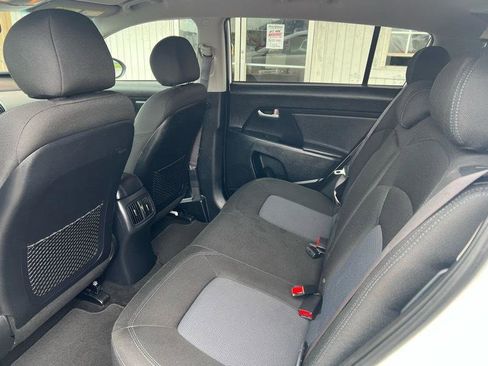 Used 2015 Kia Sportage LX FWD image 11