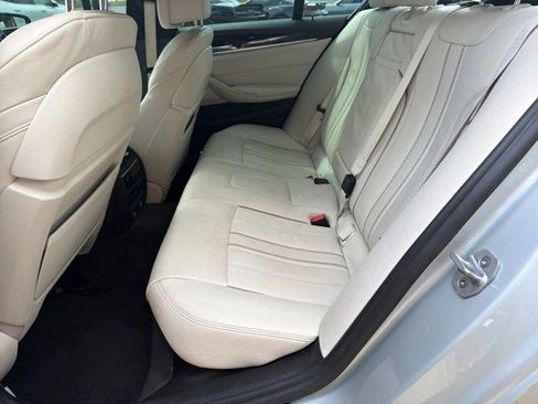 Used 2017 BMW 540i RWD image 24