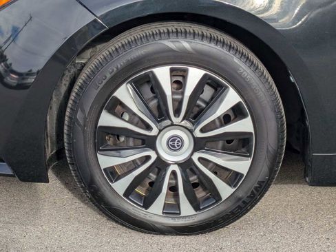 Used 2022 Toyota Corolla LE image 13