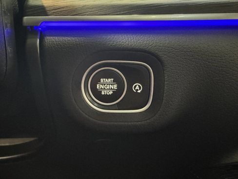 Certified 2025 Mercedes-Benz GLS 450 4MATIC image 21