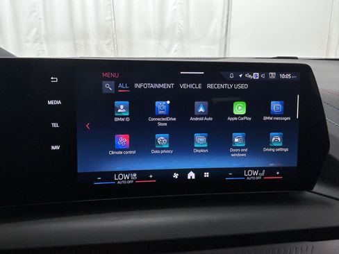 Used 2025 BMW M235i xDrive w/ M Performance Package image 17