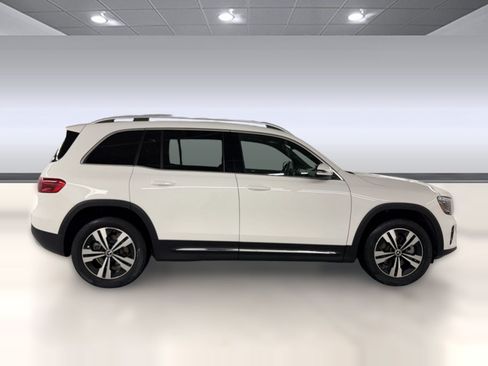 Certified 2026 Mercedes-Benz GLB 250 image 8